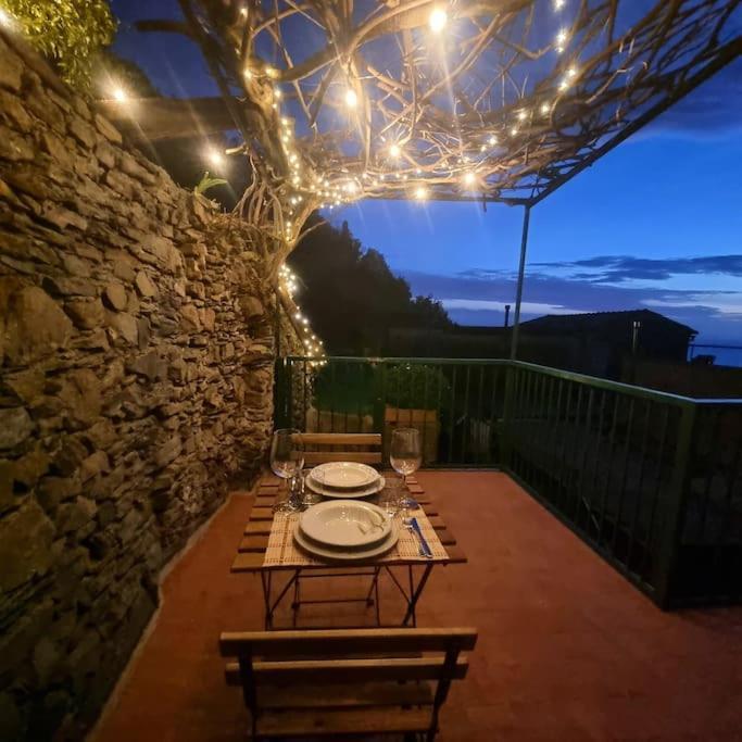 Sunset Manarola Apartment Exterior photo
